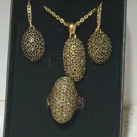 2جفت نیم ست، سیاه قلم و نگین