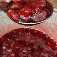 مربای توت فرنگی