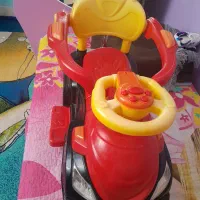 ماشین و چهارچرخ|اسباببازی بچه|شیراز, کوشک میدان|دیوار