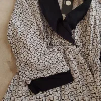 ساحلی نخی|لباس|کیش, |دیوار