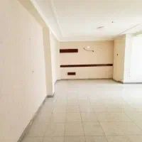 خدماتی 80 متری در بر اصلی خیابان بابل