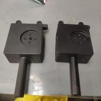 کارگر ساده جهت مونتاژ اتو لوله سبز