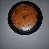 ساعت دیواری