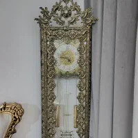 ساعت برنز ایستاده