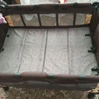 تخت و گهواره|اسباب و اثاث بچه|ری, سیزده آبان|دیوار