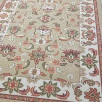 گلیم تمیزومرتب بدون هیچ سوختگی وپارگی