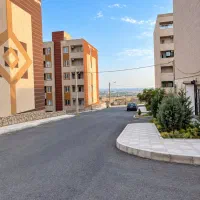 ۹۰متری/روبروی مترو/کف قیمت بازار