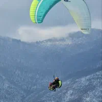 آموزش پرواز با پاراگلایدر