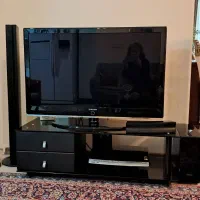 تلویزیون46اینچ سامسونگ همراه باباندهاومیزترک