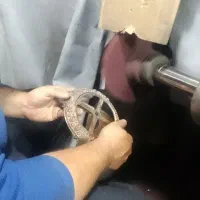 به تعداد پرداختکار ماهر و نیمه ماهر نیازمندیم
