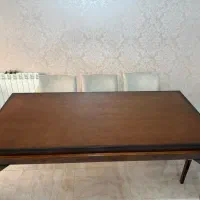 میز ناهارخوری ۸ نفره در حد نو