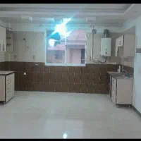 آپارتمان طبقه اول