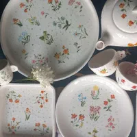 ظروف دست‌ساز سرامیکی