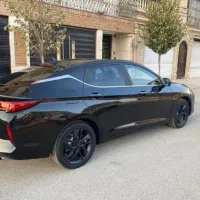 فروش خودروی kmc j7 مدل 1403 مشابه صفر