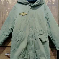 پالتو|لباس|بیرجند, |دیوار