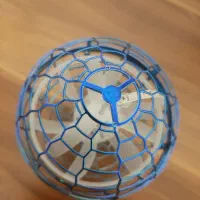 توپ پرنده|اسباب‌‌بازی|قم, نیروگاه|دیوار