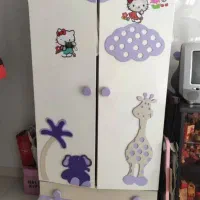 خواب بچه تمام چوب شرکتی