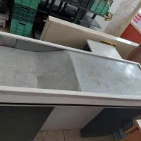 میز چک اوت و پالت