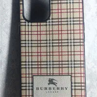 قاب گوشی iPhone12promax طرح BURBERRY