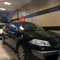 مگان ۲۰۰۰ مدل ۹۰