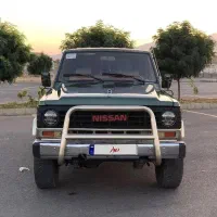 نیسان پاترول ۴ درب ۴ سیلندر مدل ۱۳۷۹