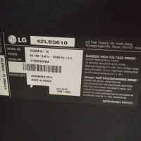 تلویزیون ال ای دی42اینچ الجی صفحه ضربه خورده|تلویزیون و پروژکتور|بروجرد, |دیوار