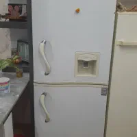 یخچال فریزر درحد نو