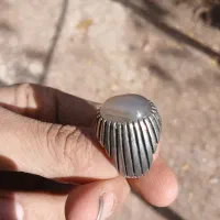 انگشتر نقره عقیق سوسنی