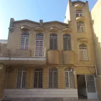 ۱۵۰متر ویلایی( بر بلوار امام حسین میدان نماز)