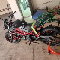 بنلی ۲۵۰ در حد نو