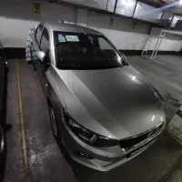 تارا تیتانیوم