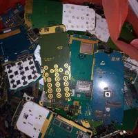 خریدار انواع برد،گوشی سوخته ،کیس، رم،CPU