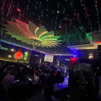 سالن برای مراسم و جشن دور‌همی