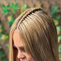 مدل برای بافت مو