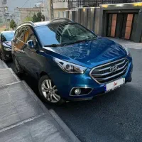 توسان بدون رنگ ۲۰۱۱ (دیدنی)