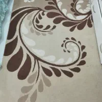 فرش کرم قهوه ای