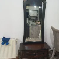 آینه و کنسول