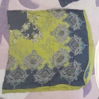 چارقد فروشی