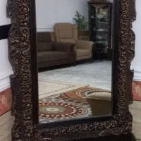 آینه و کنسول ویترین سلطنتی