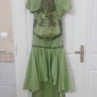 چند دست لباس مجلسی زنانه