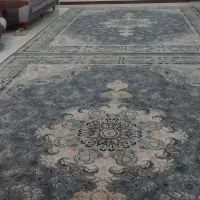 سه تخته فرش ۱۲ متری و یک تخته گرد