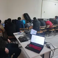 استخدام دبیر