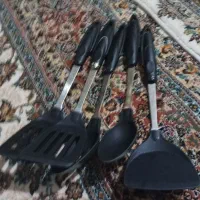 کفگیر و قاشق در حد نو|ظروف پخت‌وپز|قم, شهرک فاطمیه|دیوار
