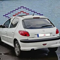 پژو ۲۰۶ تیپ ۳ سقف شیشهای