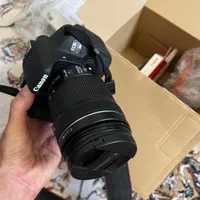 کنون 700d 18-135 در حد نو ۸۰۰ عدد شات زده|دوربین عکاسی و فیلم‌برداری|اصفهان, شیخ اشراق|دیوار