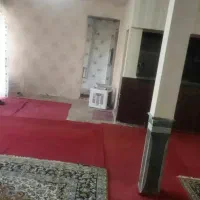حیاط در روستای گمند