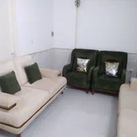 مبل هفت نفره تمیز و سالم  بدون شکستگی|مبلمان خانگی و میز عسلی|نیشابور, خیام|دیوار