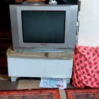 تلویزیون ۲۱ اینج
