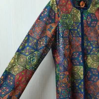 مانتو|لباس|مشهد, کارمندان دوم|دیوار