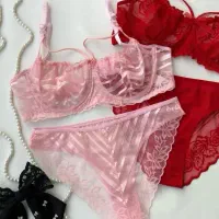 لباس زیر زنانه